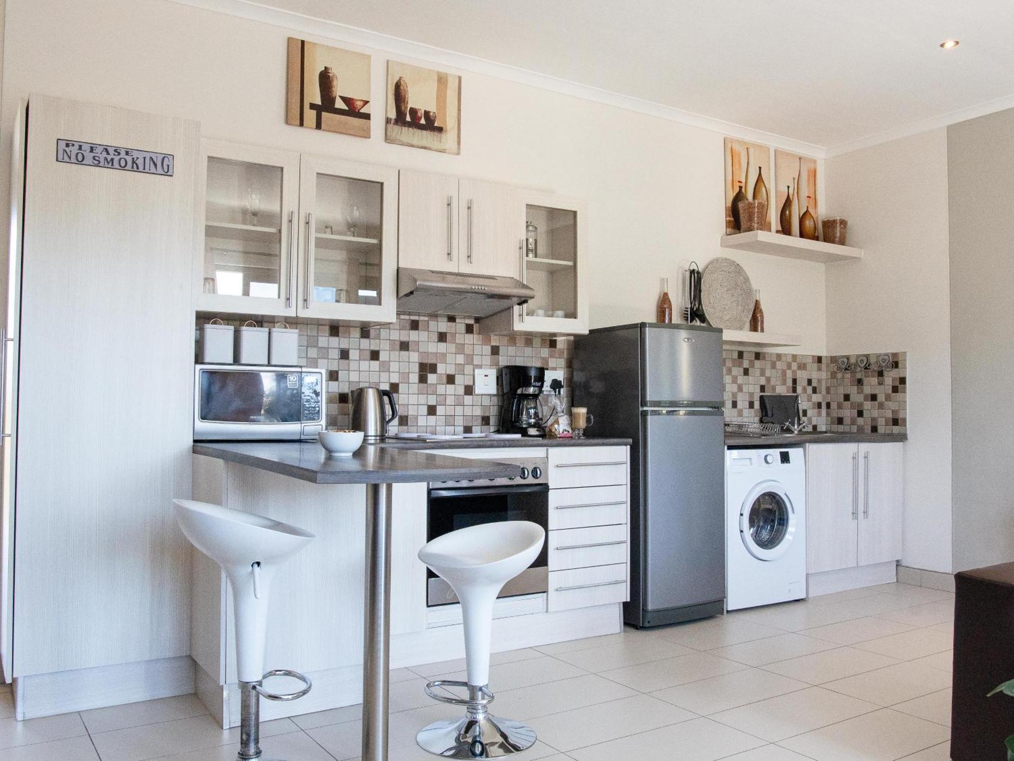 Rieks Van Der Walt Self-Catering Apartment Windhoek Ngoại thất bức ảnh