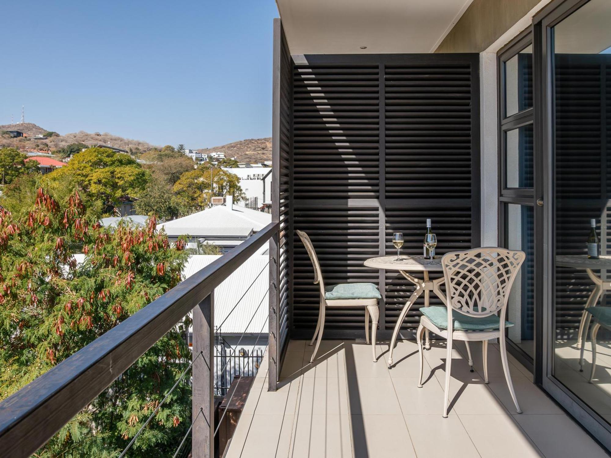 Rieks Van Der Walt Self-Catering Apartment Windhoek Ngoại thất bức ảnh