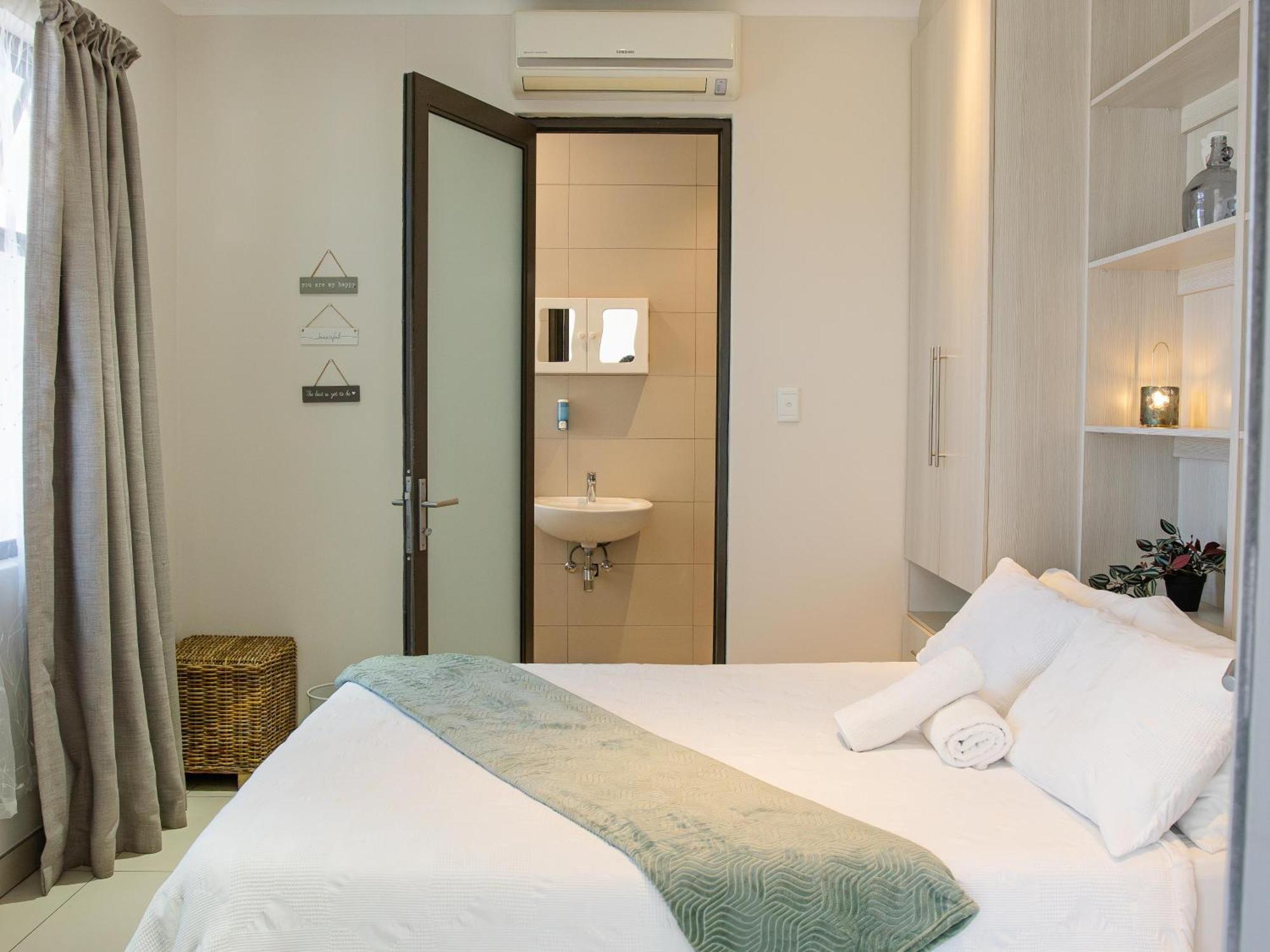 Rieks Van Der Walt Self-Catering Apartment Windhoek Ngoại thất bức ảnh